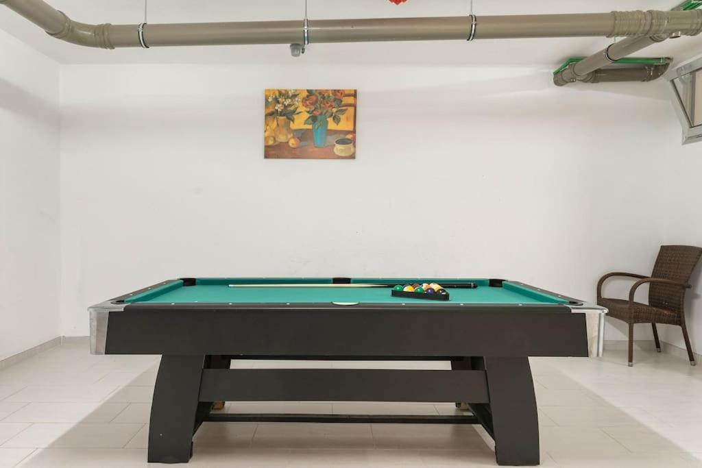 Big Villa Tauro With Private Heated Saltwater Pool & Jacuzzi & Bbq & Game Room & Arcade Games Mogán Exteriér fotografie